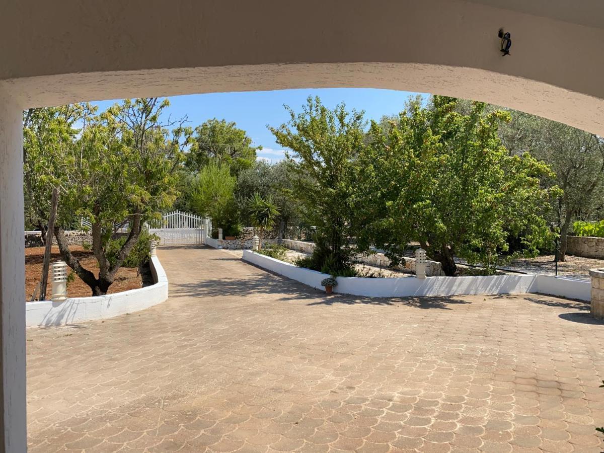 La Fenice Bed And Relax With Swimming Pool Ostuni Exterior photo